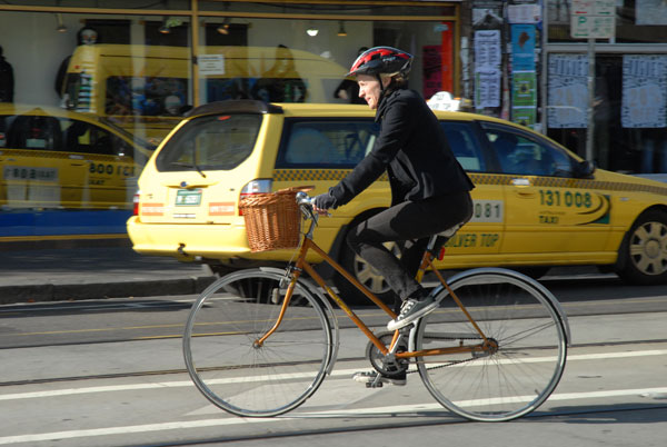 B6.5_025_Cycle-Chic_Glenda-Roberts_22May2010_web