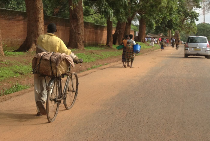5_LILONGWE_Malawi_Bike_WEB1